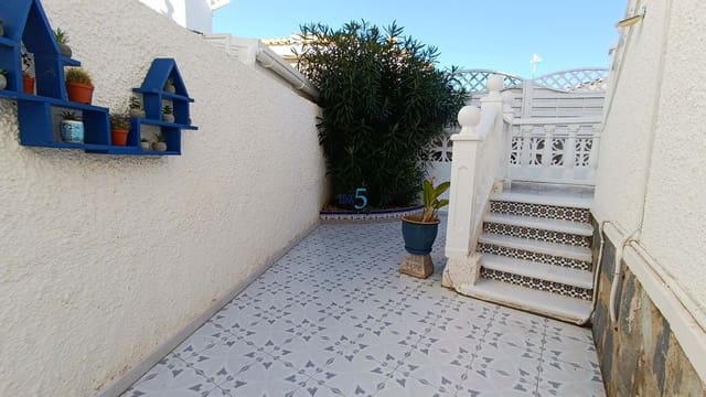 2 quarto Moradia para venda em Ciudad Quesada, Rojales com piscina - 195 000 € (Ref: 9490098)