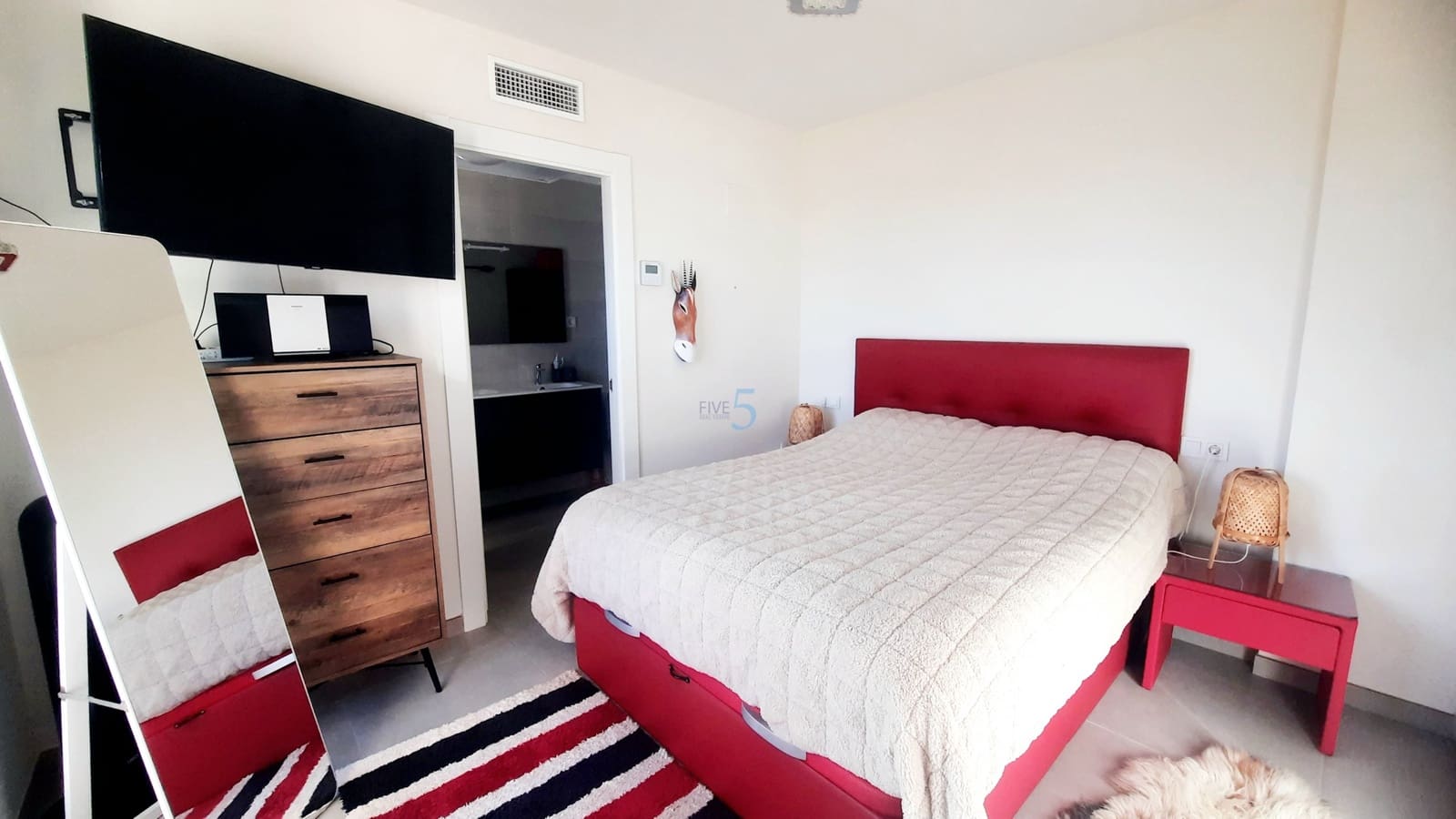 2 bedroom Semi-detached Villa for sale in Los Urrutias with pool - € 365,000 (Ref: 9492714)