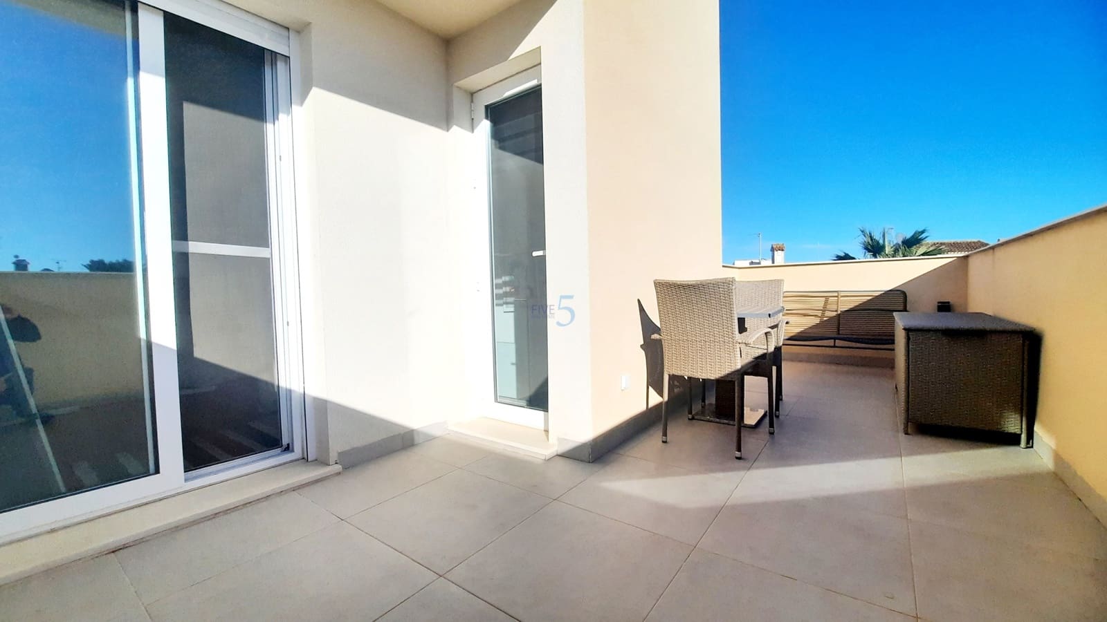 2 bedroom Semi-detached Villa for sale in Los Urrutias with pool - € 365,000 (Ref: 9492714)