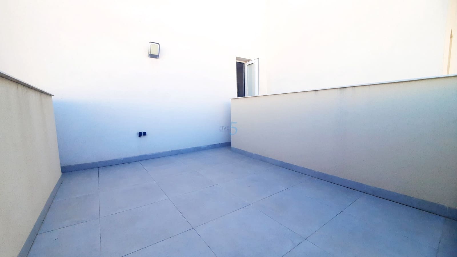 2 bedroom Semi-detached Villa for sale in Los Urrutias with pool - € 365,000 (Ref: 9492714)