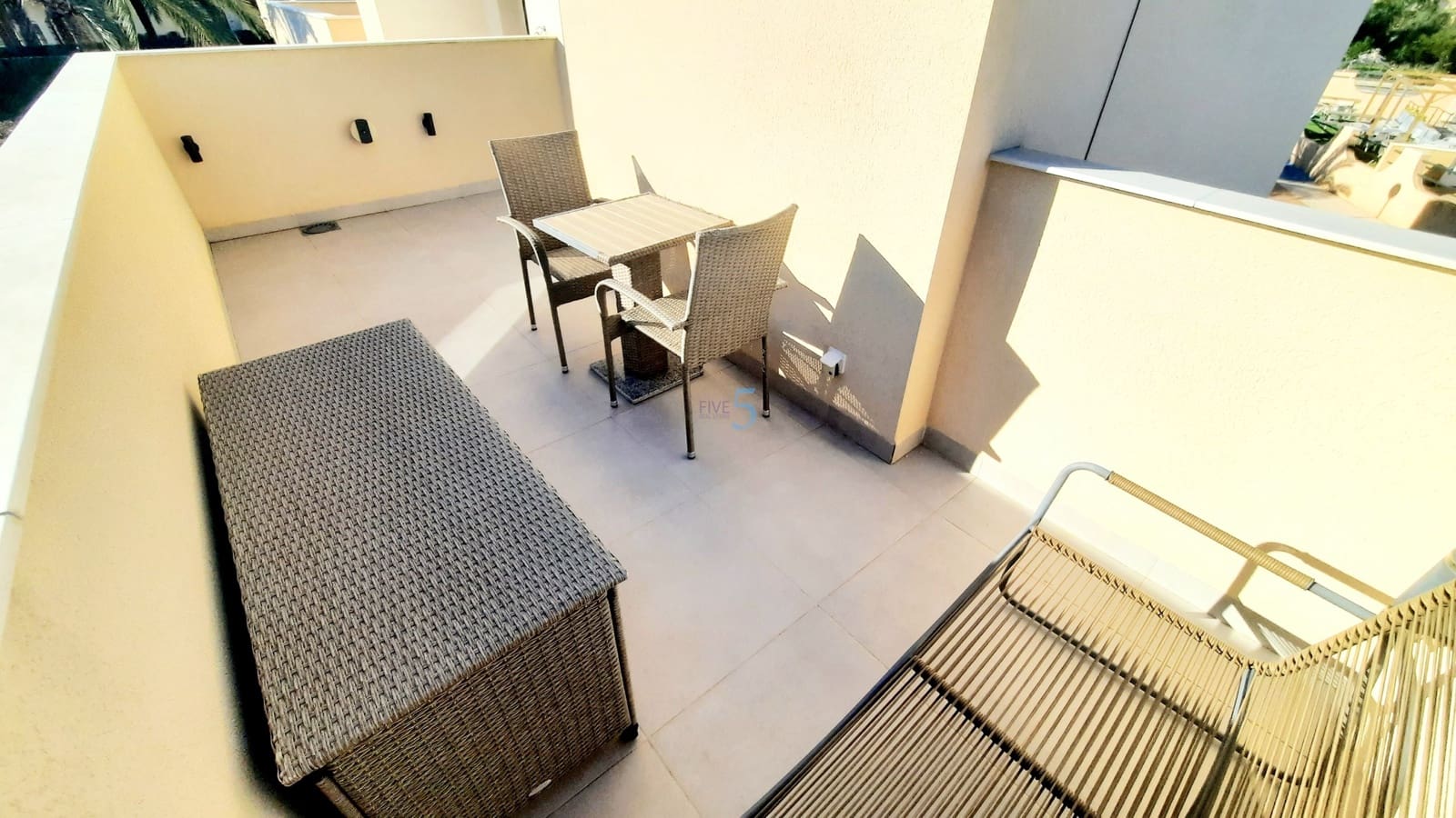 2 bedroom Semi-detached Villa for sale in Los Urrutias with pool - € 365,000 (Ref: 9492714)