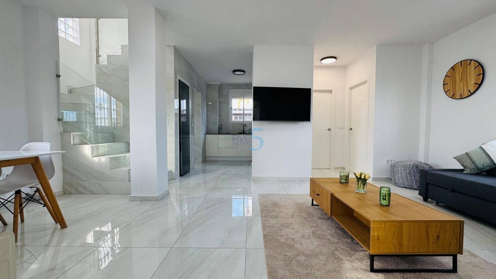 Chalet de 3 habitaciones en Playa Flamenca en venta con piscina garaje - 394.000 € (Ref: 9495591)