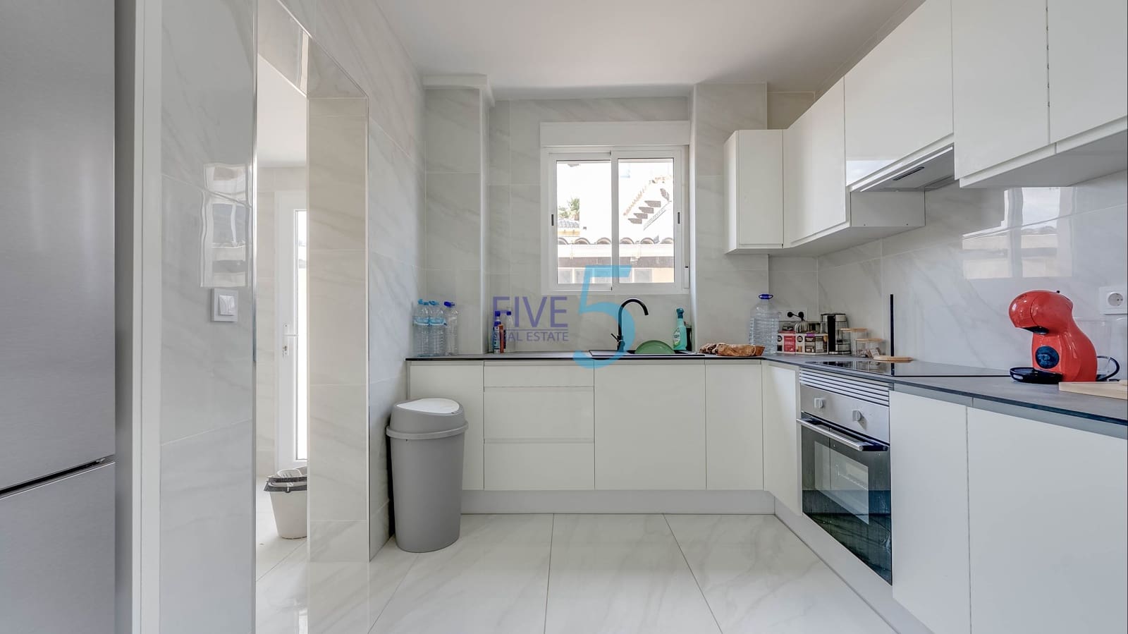3 bedroom Villa for sale in Playa Flamenca with pool garage - € 370,000 (Ref: 9495591)