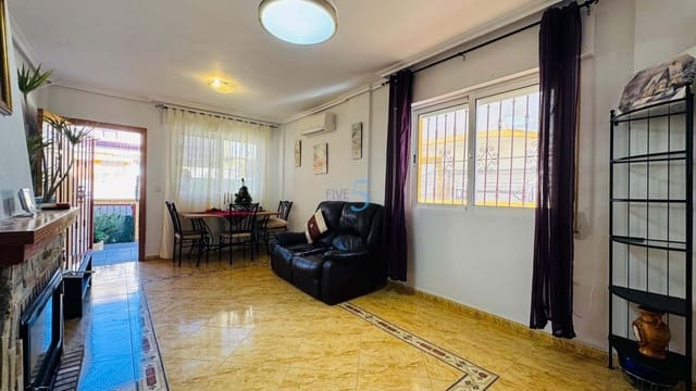 Casa de 3 habitaciones en La Florida, Orihuela en venta - 185.000 € (Ref: 9496499)