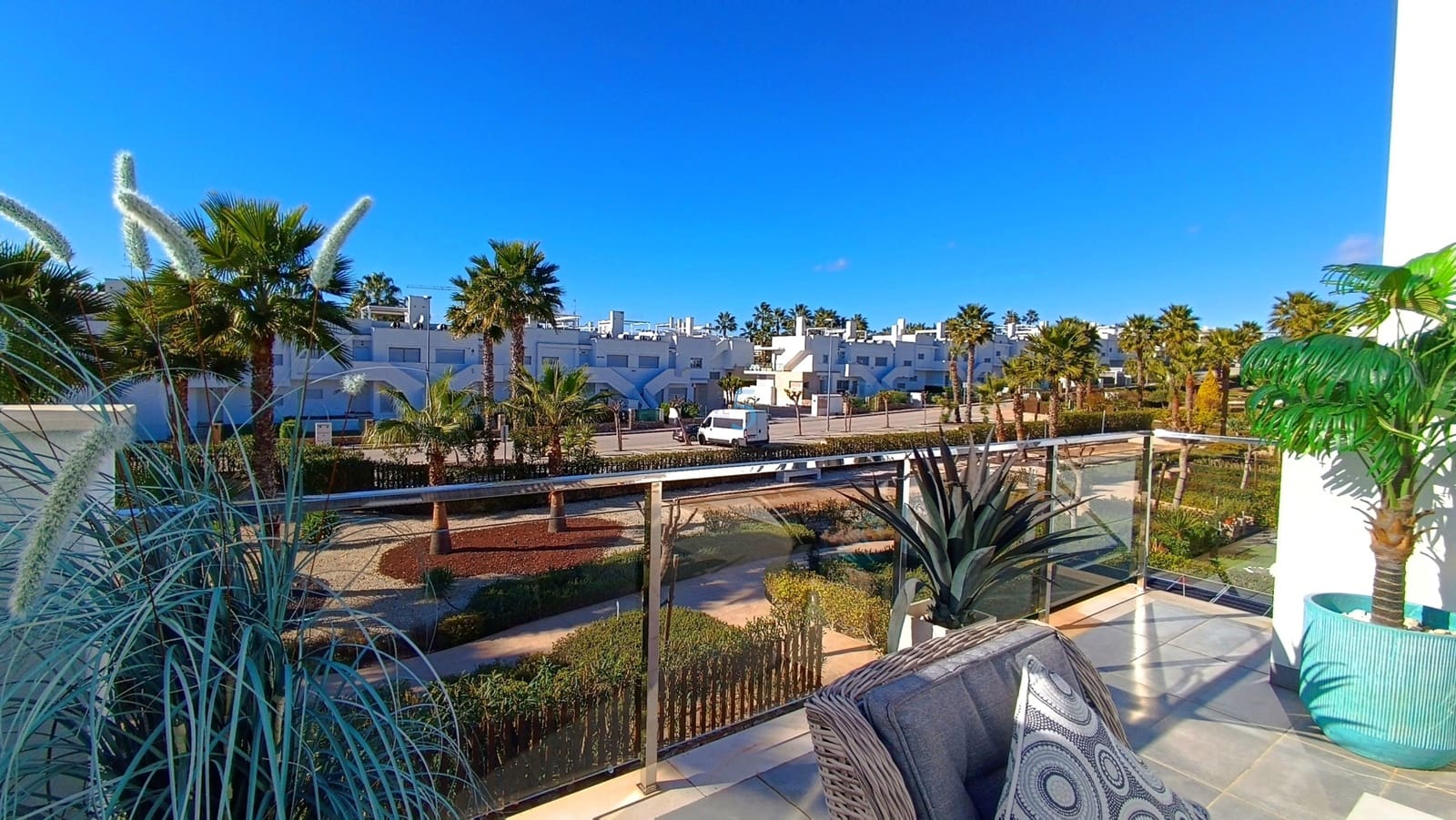 2 bedroom Apartment for sale in Vistabella with pool garage - € 295,000 (Ref: 9497806)