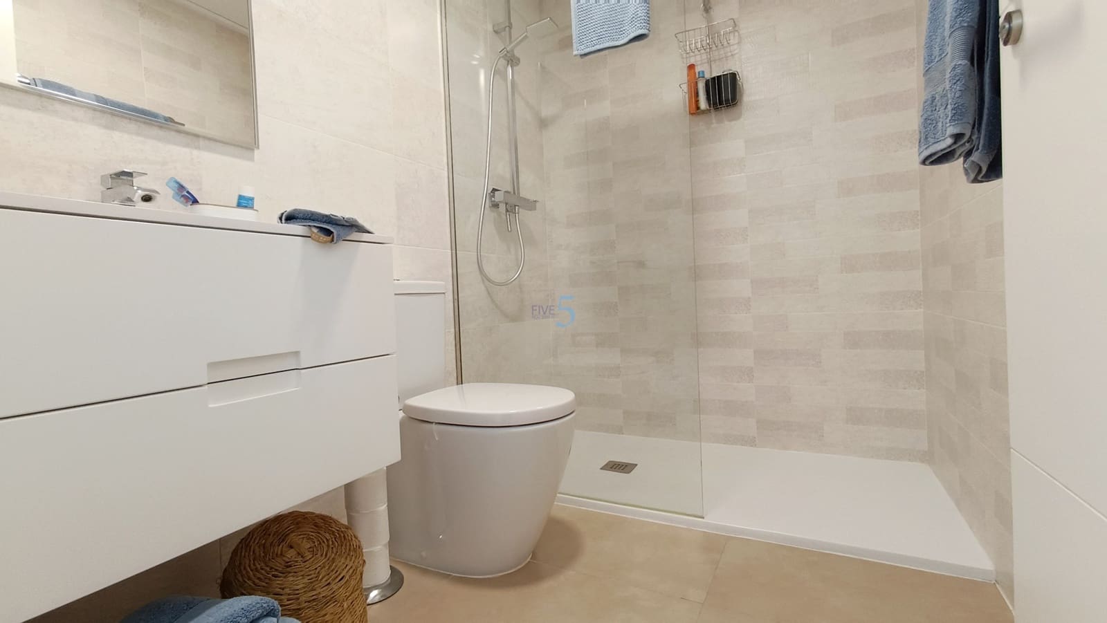 2 bedroom Apartment for sale in Vistabella with pool garage - € 295,000 (Ref: 9497806)