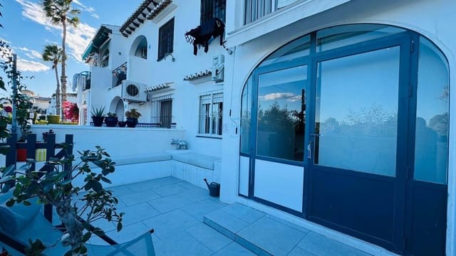 1 soverom Leilighet til salgs i Los Balcones med svømmebasseng - € 143 000 (Ref: 9497807)