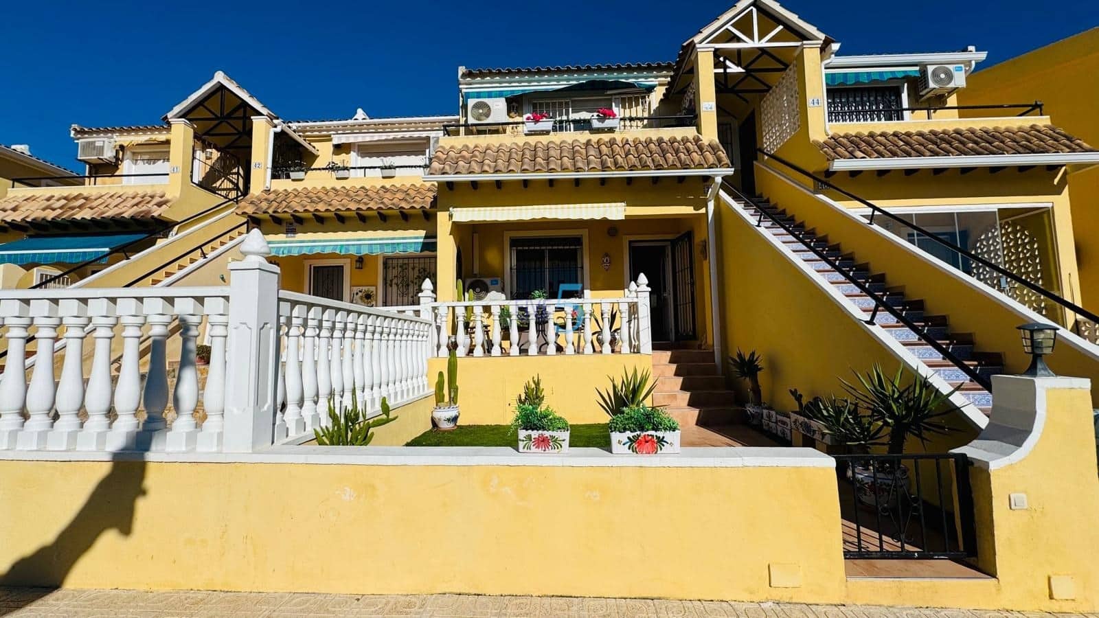 1 soveværelse Lejlighed til salg i Villamartin med swimmingpool - € 119.900 (Ref: 9497939)