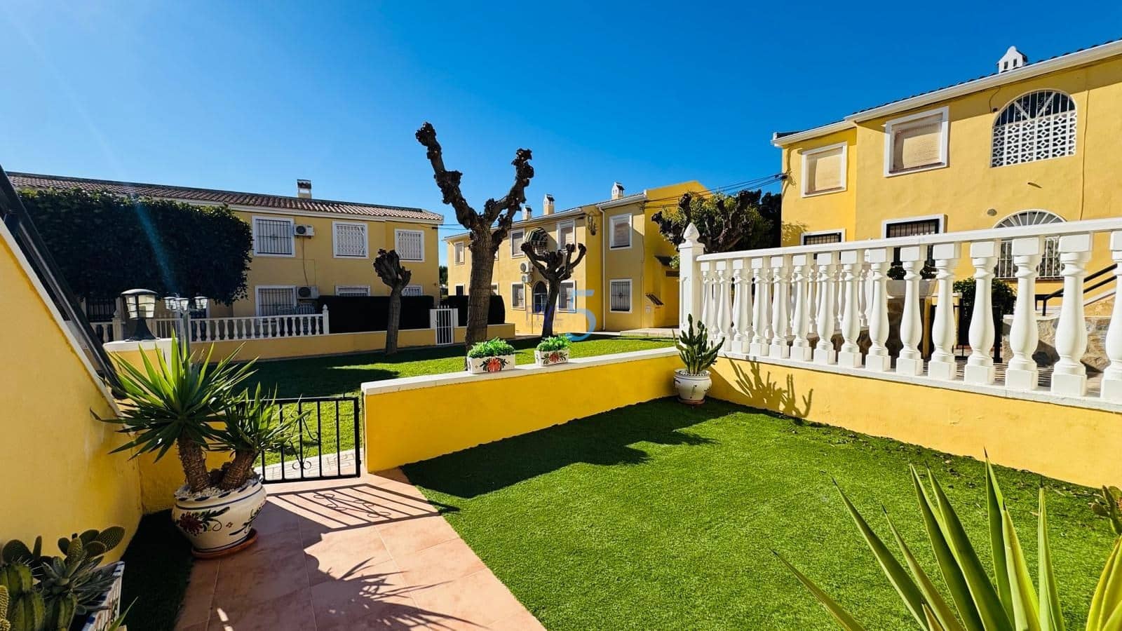 1 soveværelse Lejlighed til salg i Villamartin med swimmingpool - € 119.900 (Ref: 9497939)