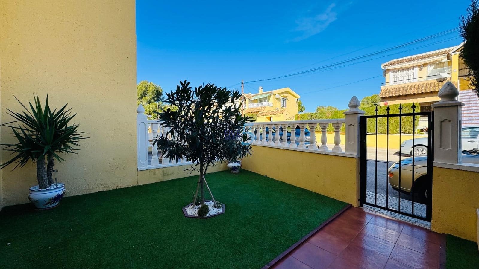 1 soveværelse Lejlighed til salg i Villamartin med swimmingpool - € 119.900 (Ref: 9497939)