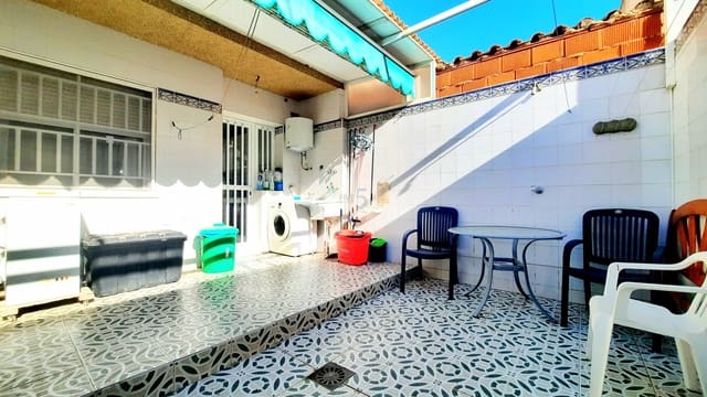 3 bedroom Townhouse for sale in Los Alcázares - € 150,000 (Ref: 9497940)
