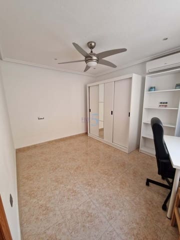 3 chambre Villa/Maison à vendre à Playa Flamenca, Orihuela avec piscine garage - 289 000 € (Ref: 9500497)