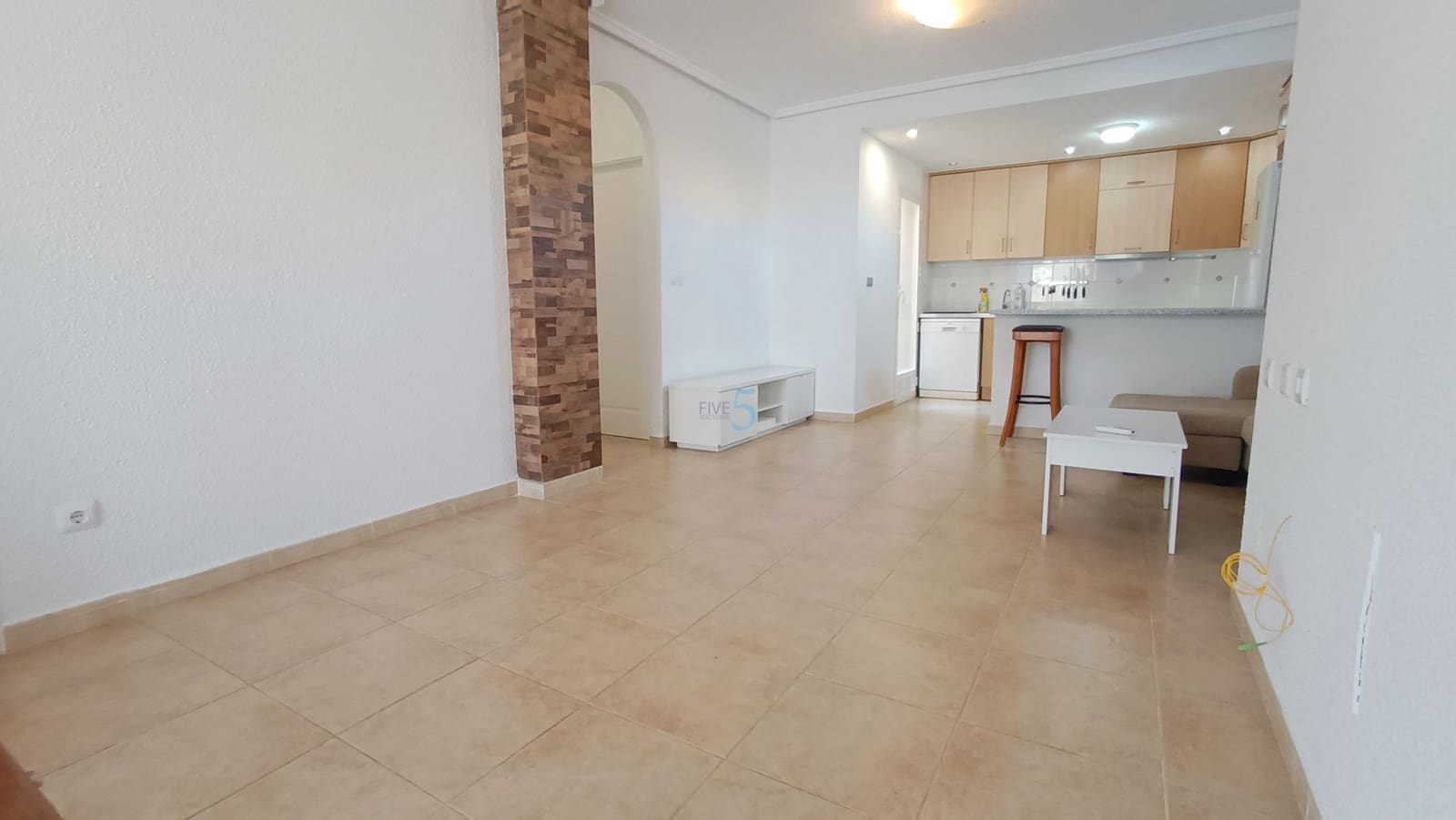 2 sovrum Lägenhet till salu i Torrevieja med pool garage - 196 000 € (Ref: 9500657)