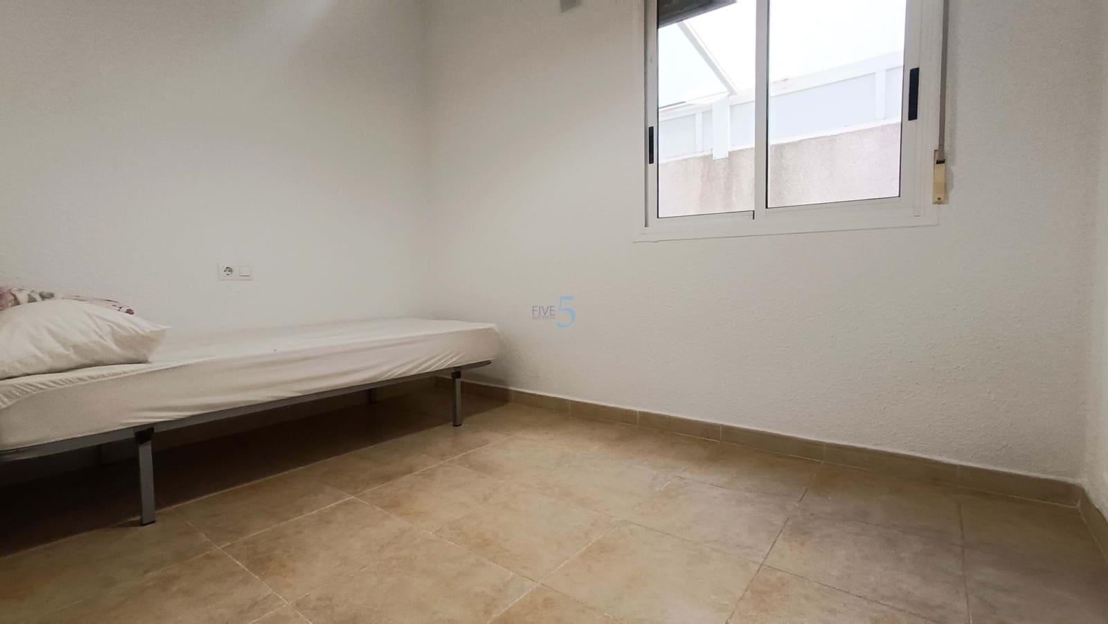 2 sovrum Lägenhet till salu i Torrevieja med pool garage - 196 000 € (Ref: 9500657)