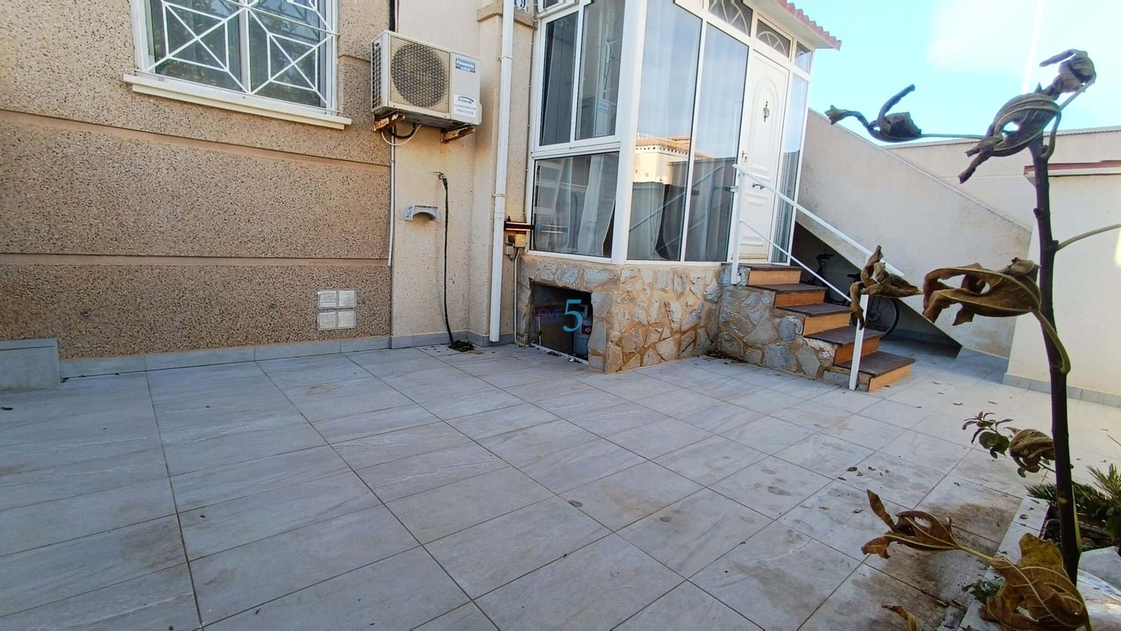 2 sovrum Lägenhet till salu i Torrevieja med pool garage - 196 000 € (Ref: 9500657)