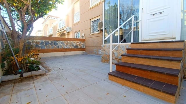 2 sovrum Lägenhet till salu i Torrevieja med pool garage - 196 000 € (Ref: 9500657)