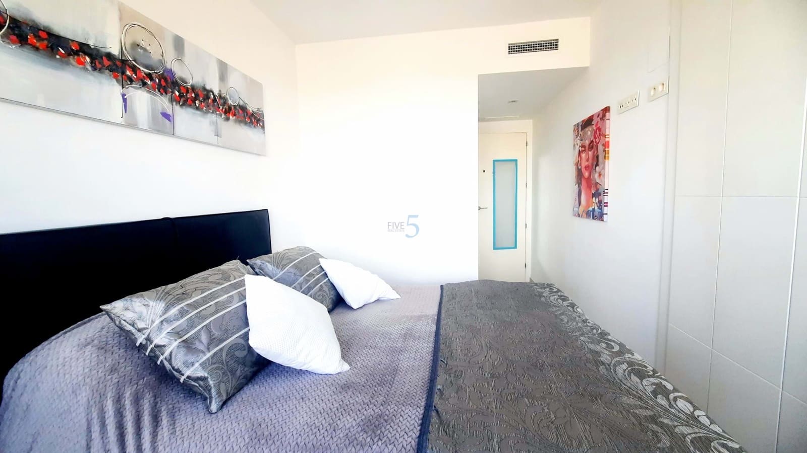 2 bedroom Apartment for sale in Torre de la Horadada with pool garage - € 265,000 (Ref: 9500955)