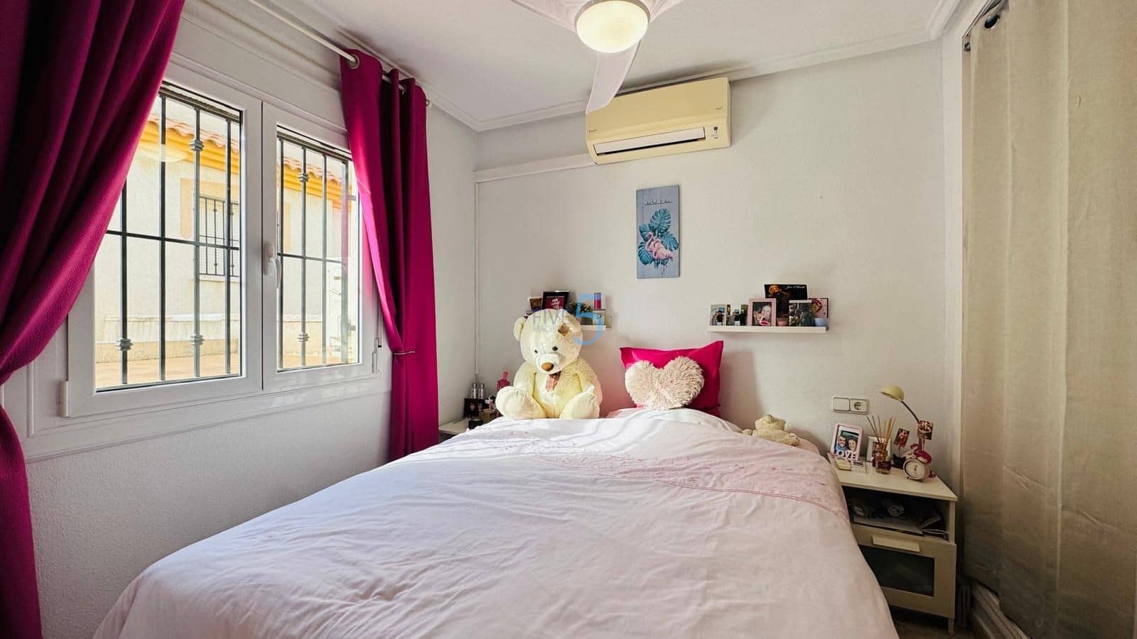 2 chambre Maison de Ville à vendre à Playa Flamenca avec piscine garage - 189 000 € (Ref: 9503530)