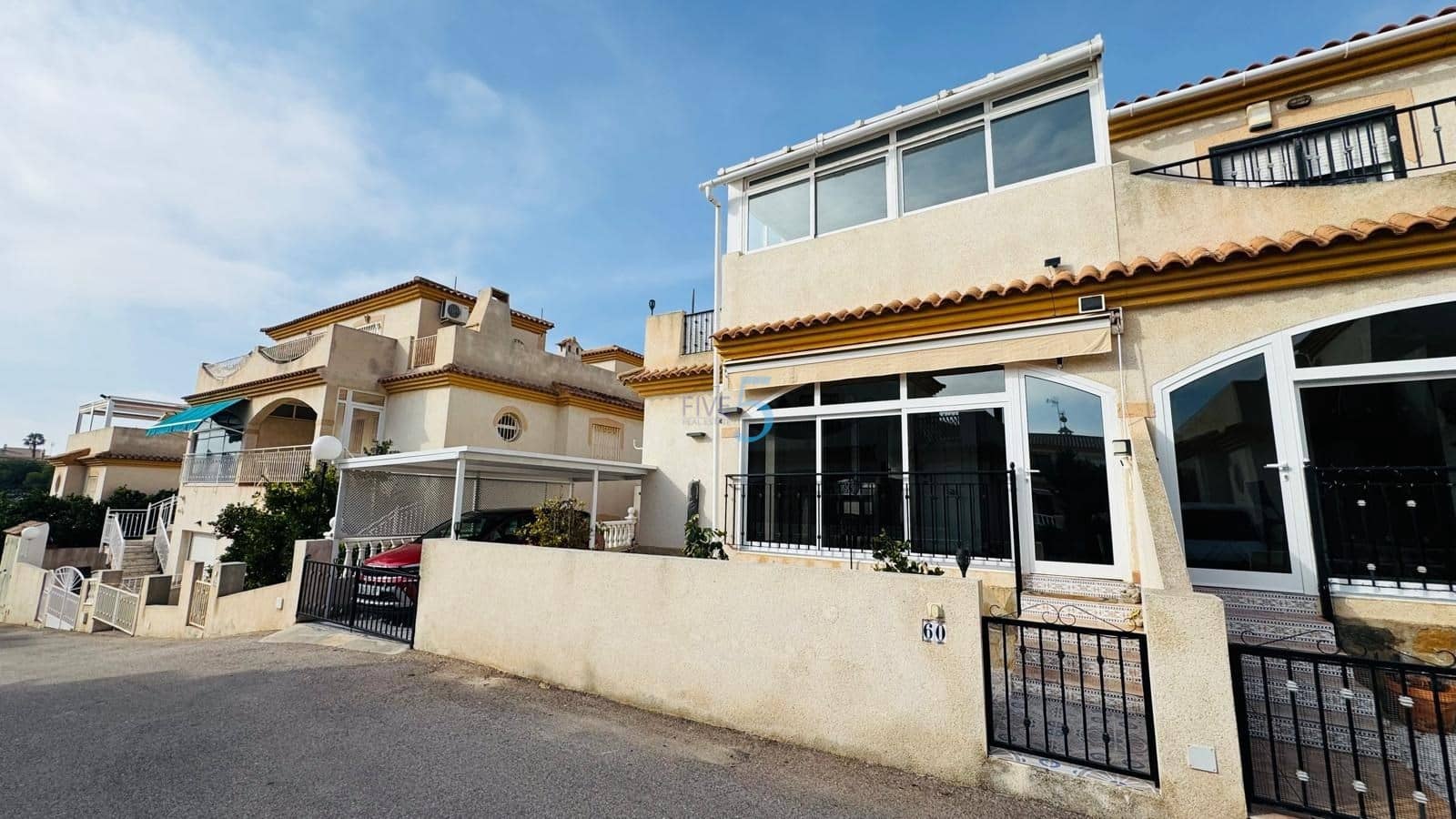 2 chambre Maison de Ville à vendre à Playa Flamenca avec piscine garage - 189 000 € (Ref: 9503530)