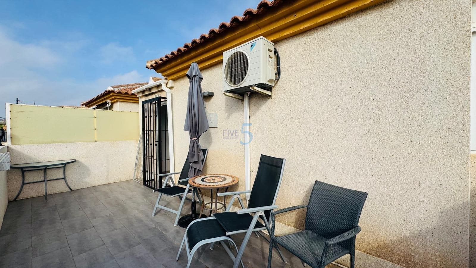2 chambre Maison de Ville à vendre à Playa Flamenca avec piscine garage - 189 000 € (Ref: 9503530)
