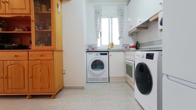 2 makuuhuone Huoneisto myytävänä paikassa Almoradí mukana uima-altaan - 95 000 € (Ref: 9504699)