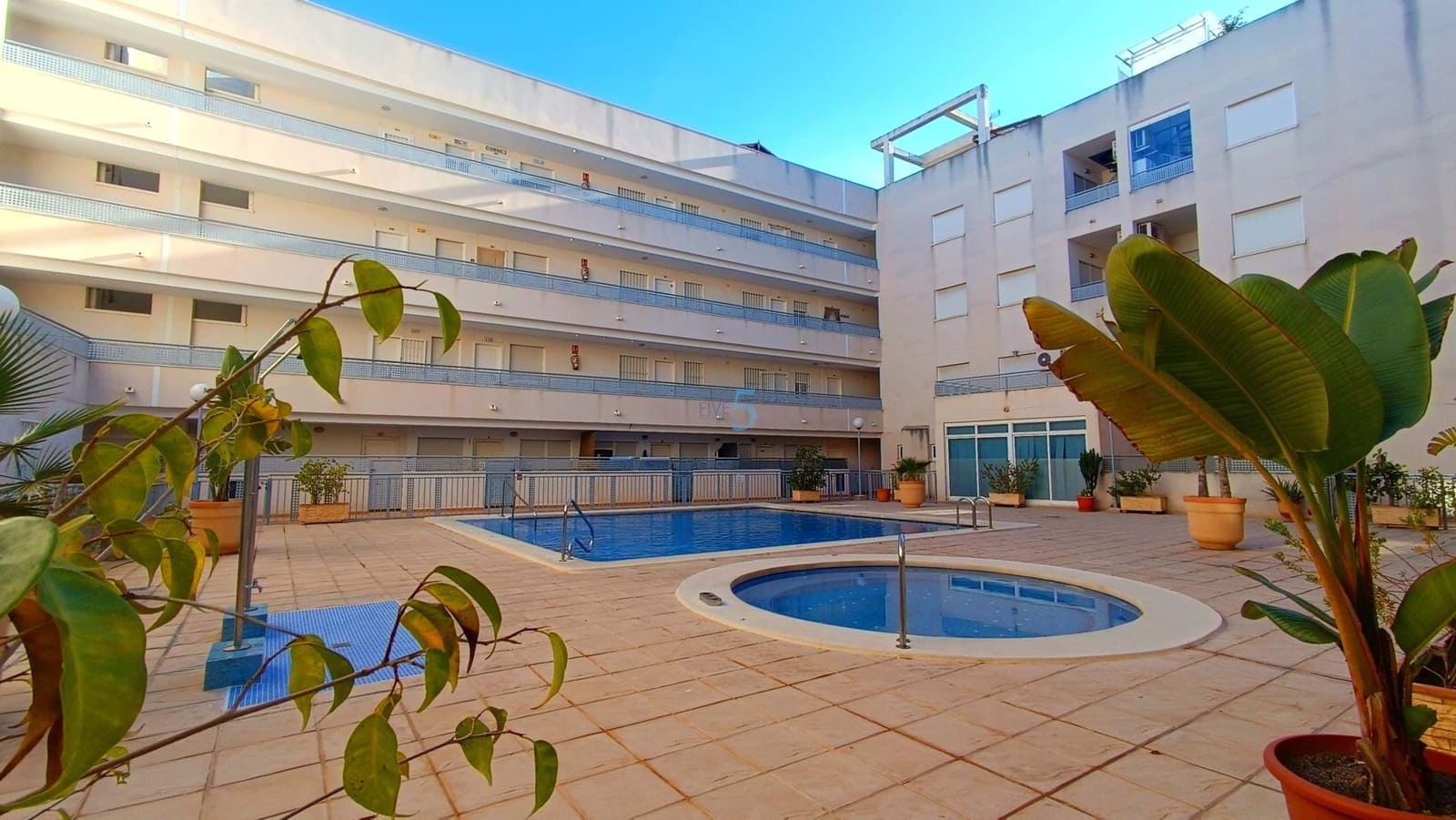 2 makuuhuone Huoneisto myytävänä paikassa Almoradi mukana uima-altaan - 95 000 € (Ref: 9504699)