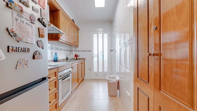 2 chambre Appartement à vendre à San Pedro del Pinatar avec piscine garage - 135 000 € (Ref: 9508053)