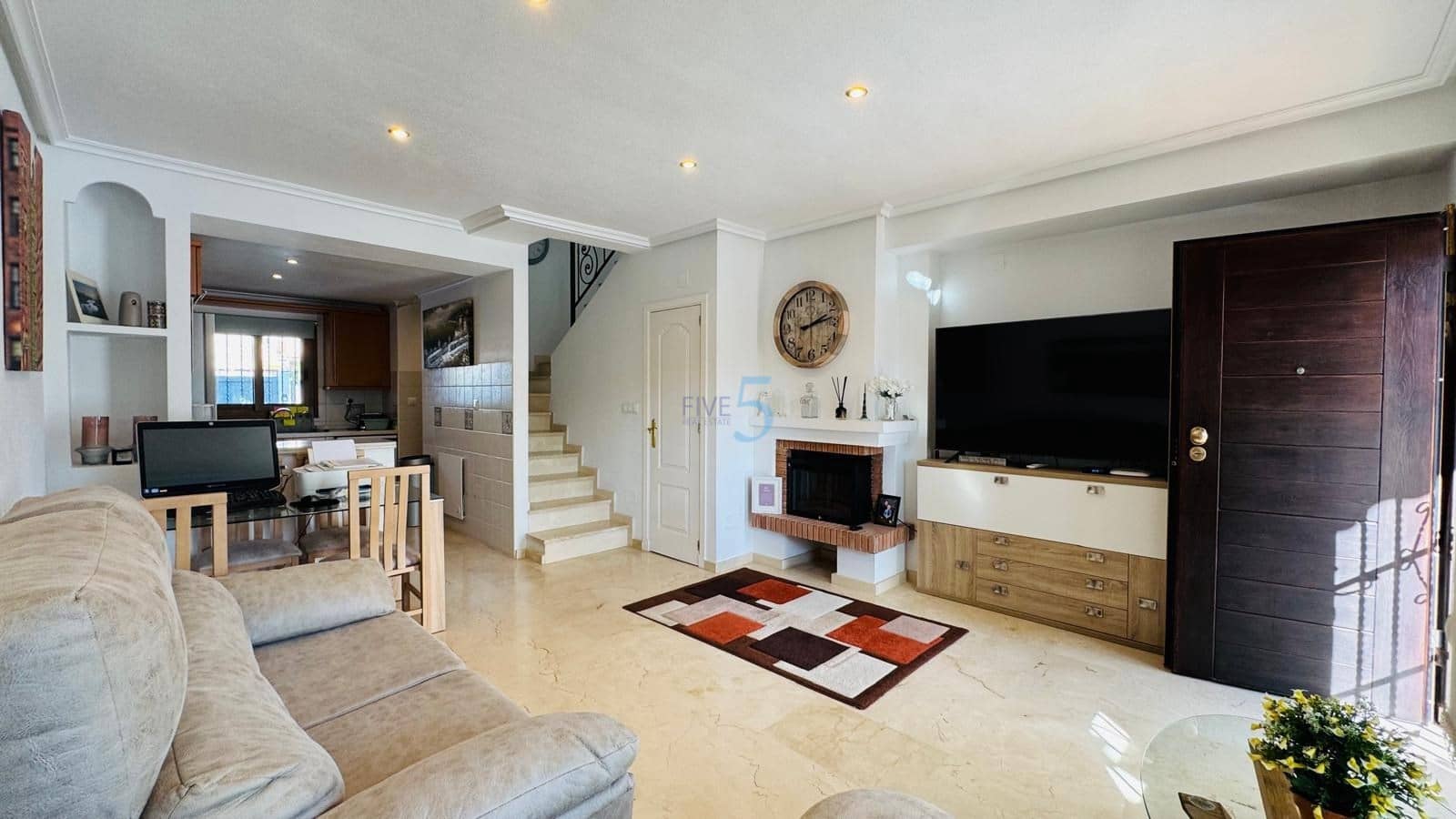 2 quarto Casa em Banda para venda em Villamartin com piscina - 224 900 € (Ref: 9508054)