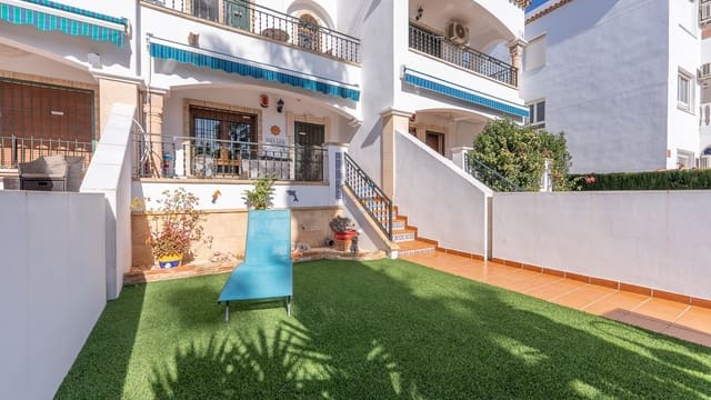 2 makuuhuone Omakotitalo myytävänä paikassa Villamartin, Orihuela mukana uima-altaan - 224 900 € (Ref: 9508054)
