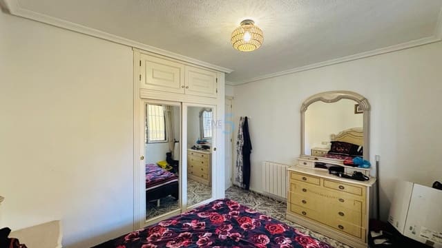 2 sovrum Lägenhet till salu i Torrevieja - 134 900 € (Ref: 9508055)