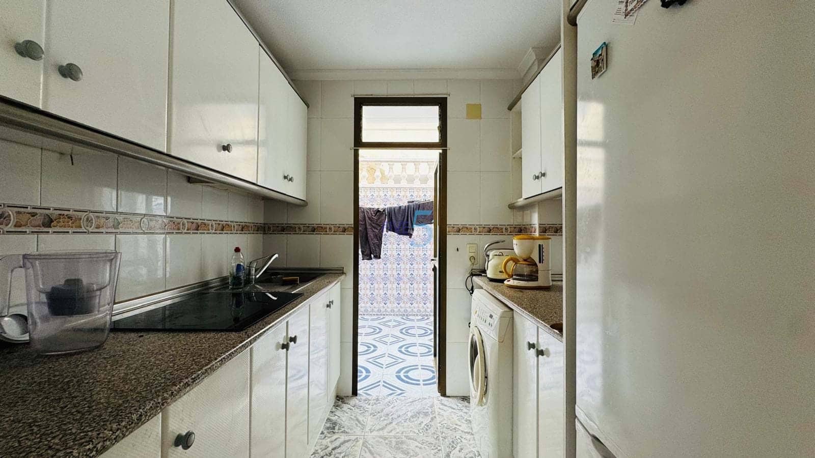 2 sovrum Lägenhet till salu i Torrevieja - 134 900 € (Ref: 9508055)