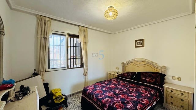 2 sovrum Lägenhet till salu i Torrevieja - 134 900 € (Ref: 9508055)