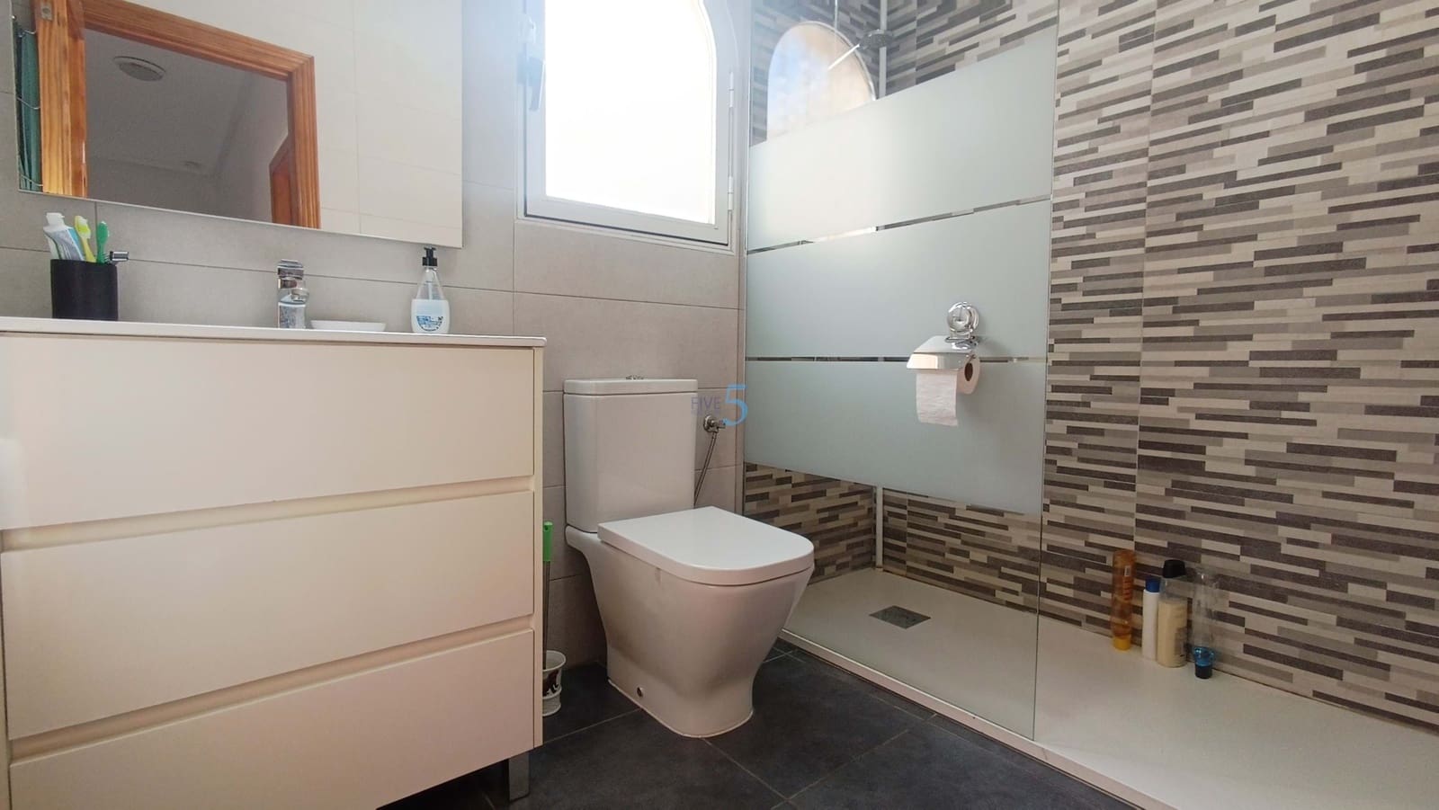 3 soverom Villa til salgs i Rojales med svømmebasseng - € 235 000 (Ref: 9511205)