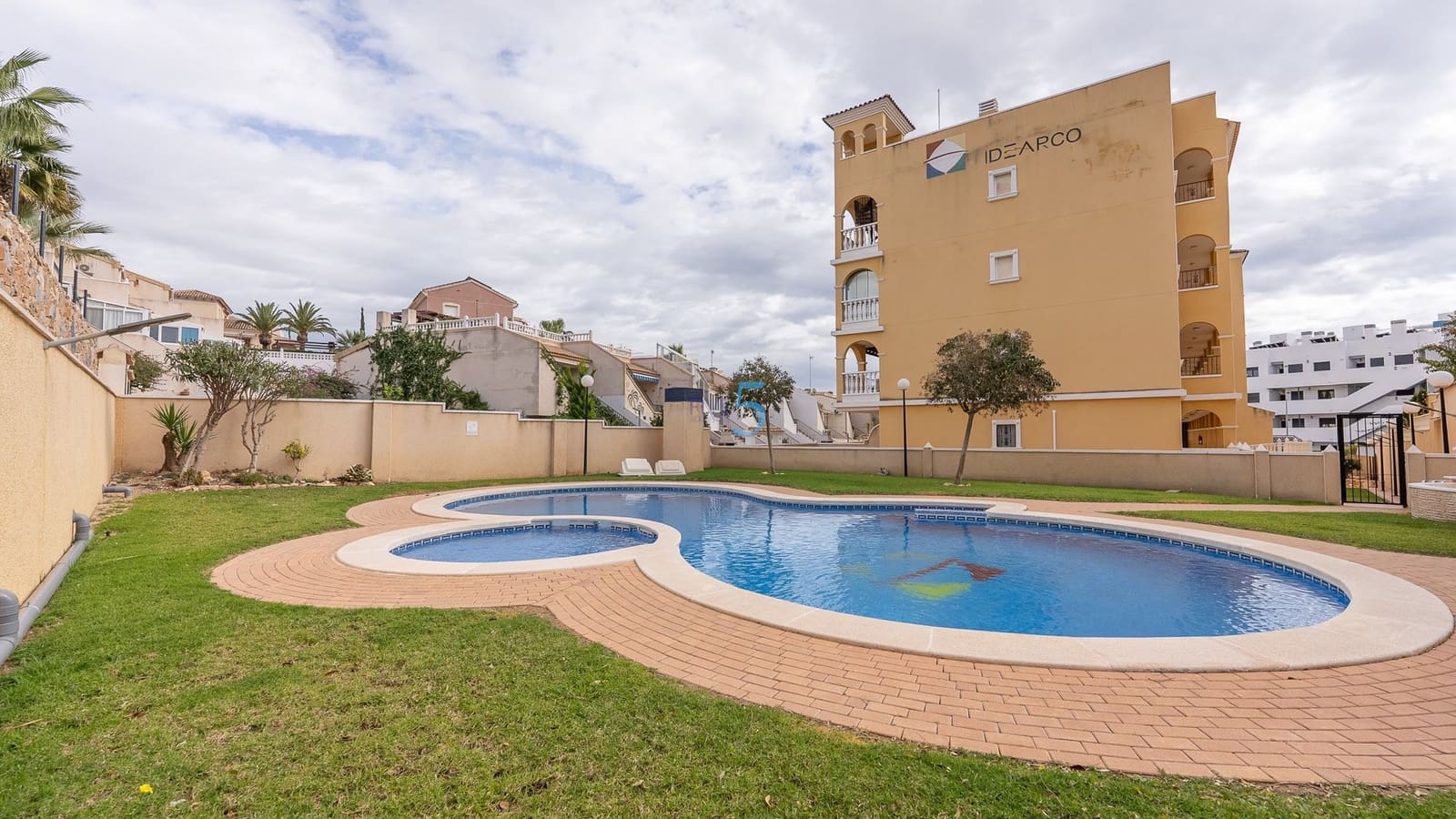 2 sovrum Lägenhet till salu i Villamartin med pool garage - 139 000 € (Ref: 9519038)