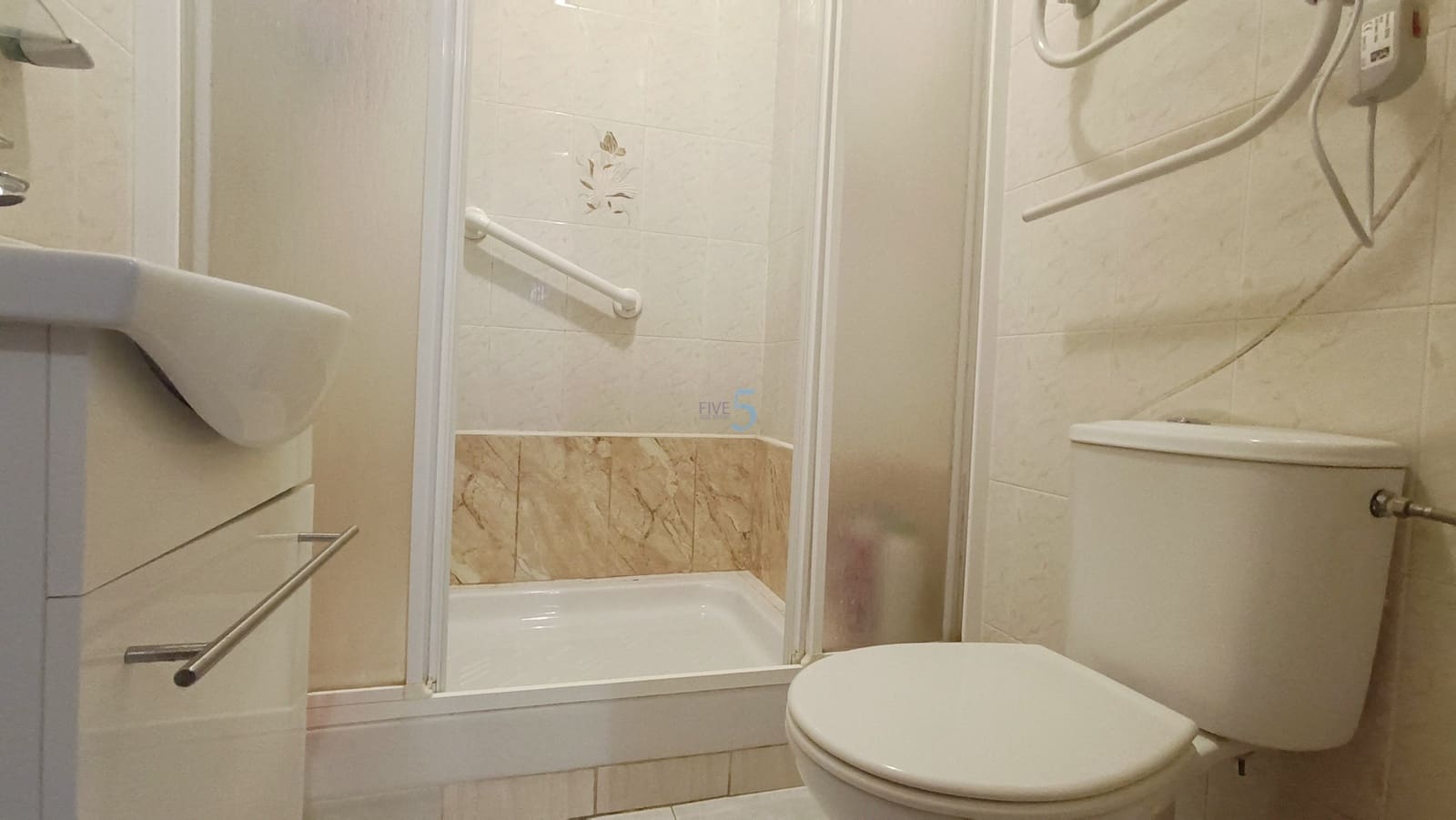 2 bedroom Apartment for sale in Ciudad Quesada with pool garage - € 125,000 (Ref: 9519287)