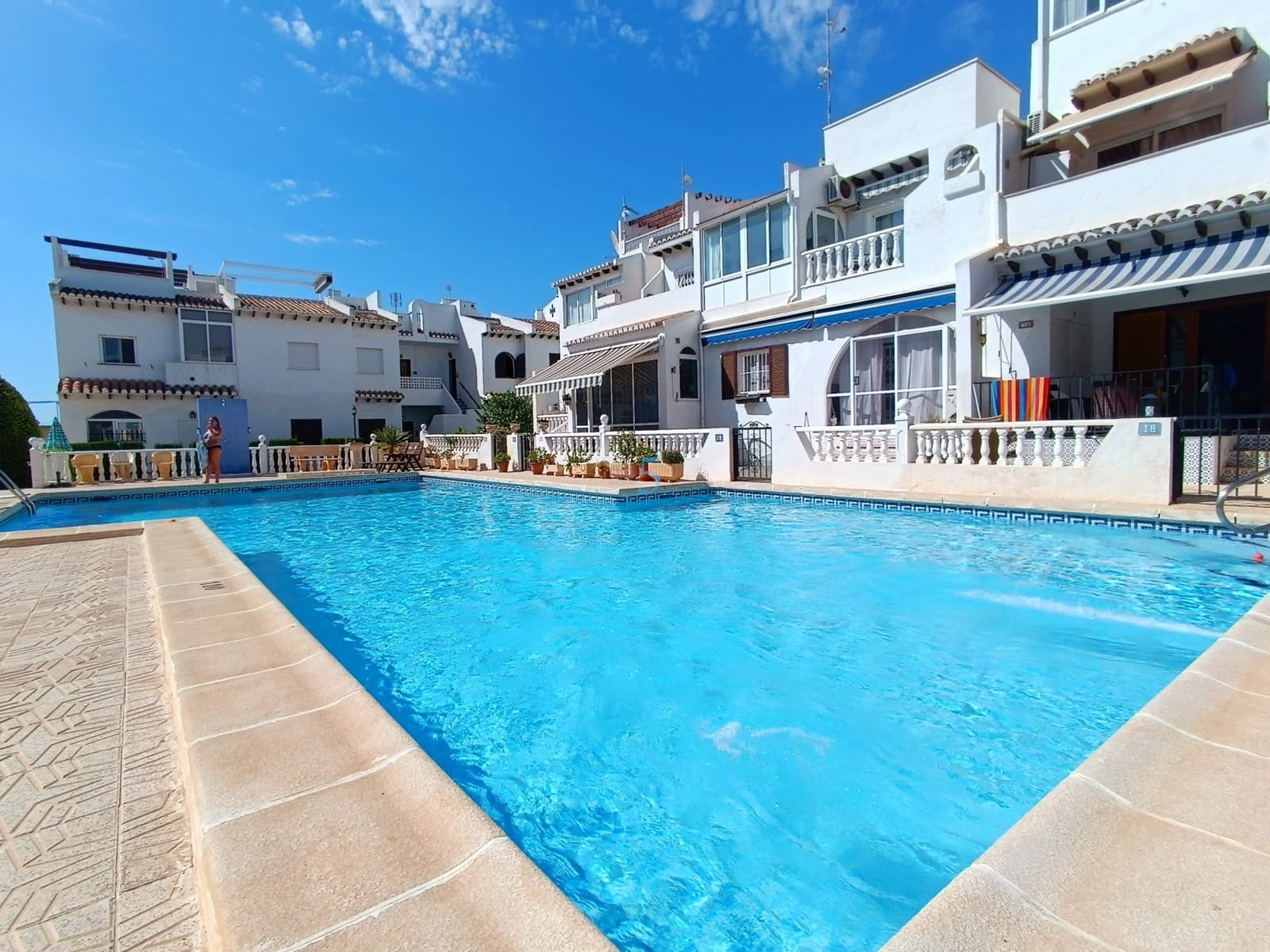 2 bedroom Apartment for sale in Ciudad Quesada with pool garage - € 125,000 (Ref: 9519287)