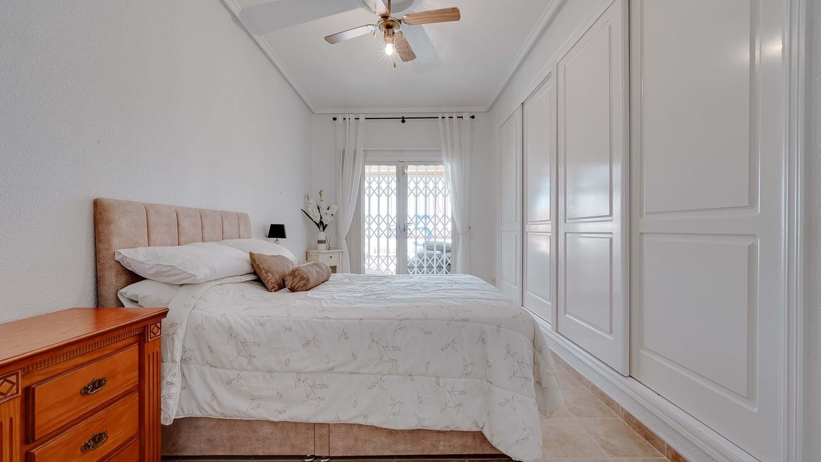 3 bedroom Villa for sale in Rojales with pool - € 430,000 (Ref: 9523059)