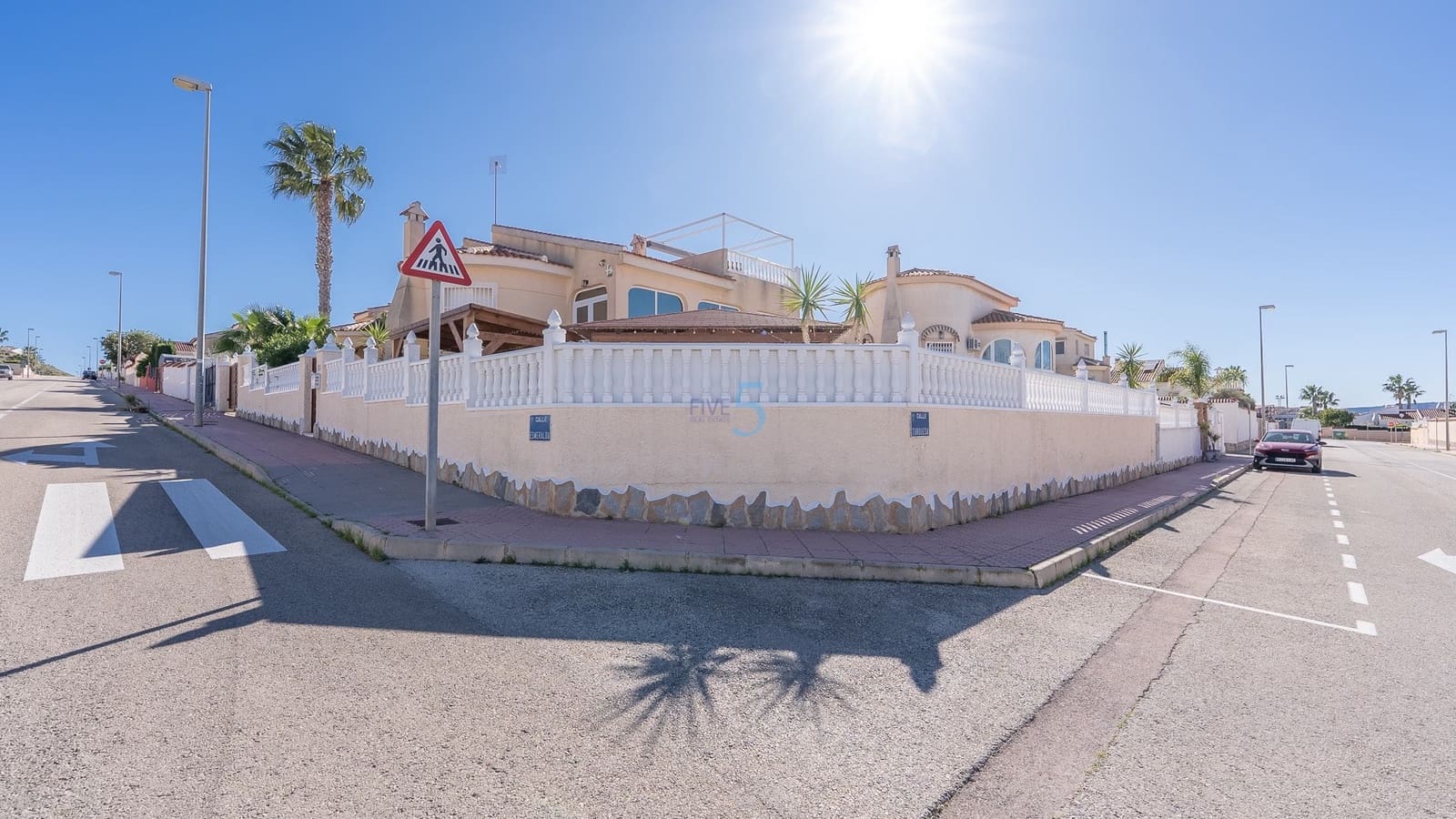3 bedroom Villa for sale in Rojales with pool - € 430,000 (Ref: 9523059)