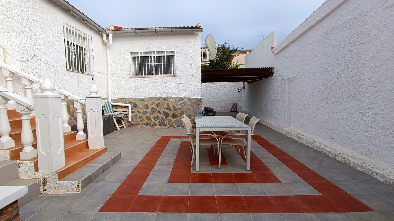 3 bedroom Villa for sale in San Fulgencio - € 227,999 (Ref: 9523474)