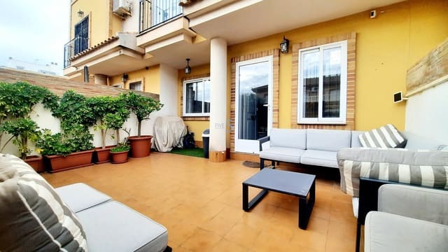 4 bedroom Townhouse for sale in San Pedro del Pinatar - € 170,000 (Ref: 9523774)