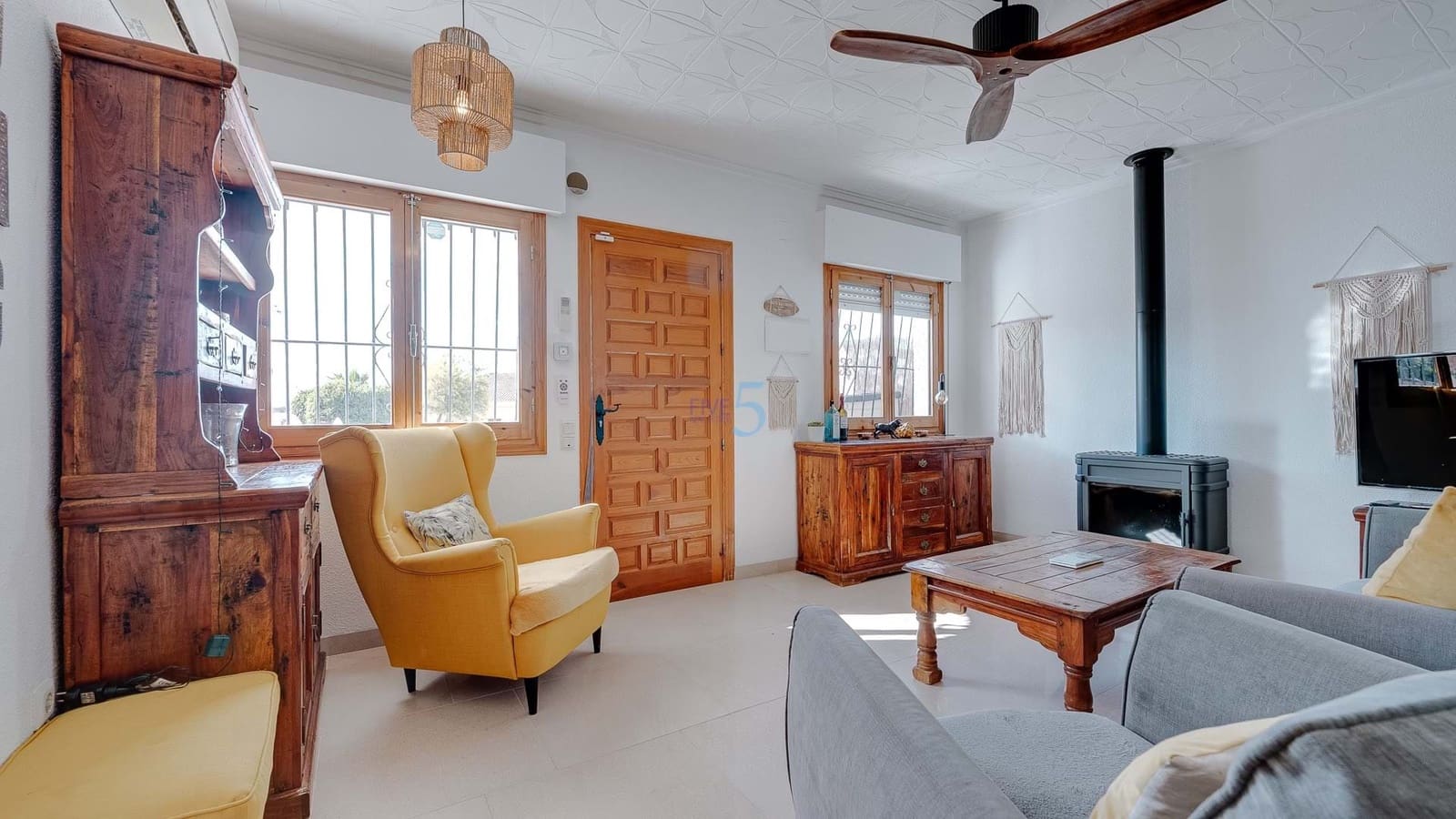 2 sypialnia Willa na sprzedaż w Torrevieja z basenem garażem - 299 900 € (Ref: 9524676)