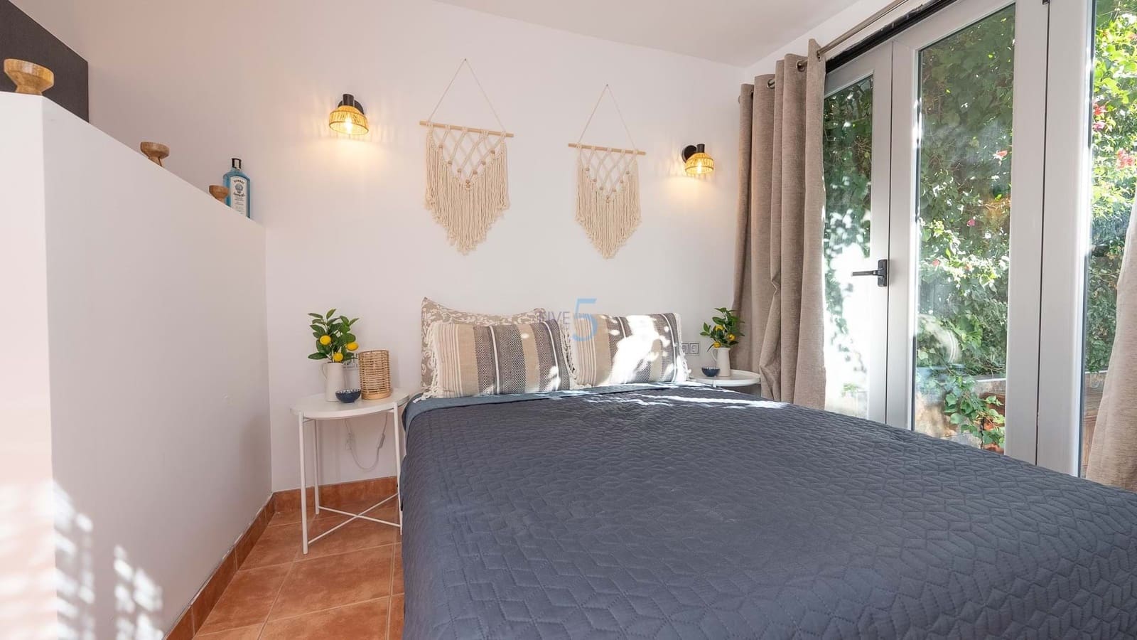 2 sypialnia Willa na sprzedaż w Torrevieja z basenem garażem - 299 900 € (Ref: 9524676)