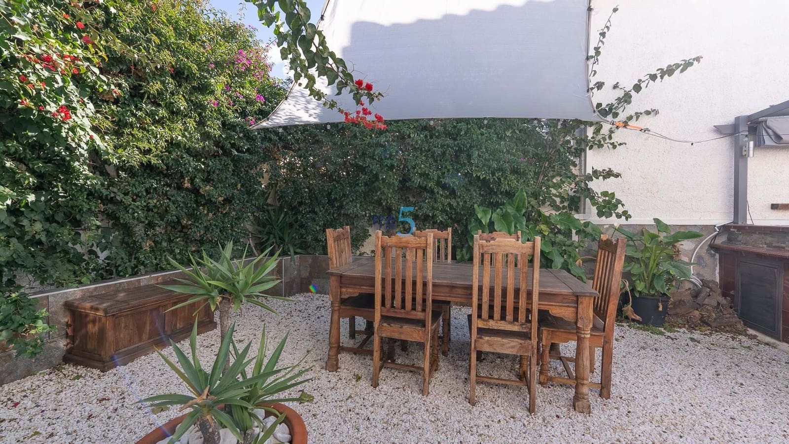 2 sypialnia Willa na sprzedaż w Torrevieja z basenem garażem - 299 900 € (Ref: 9524676)