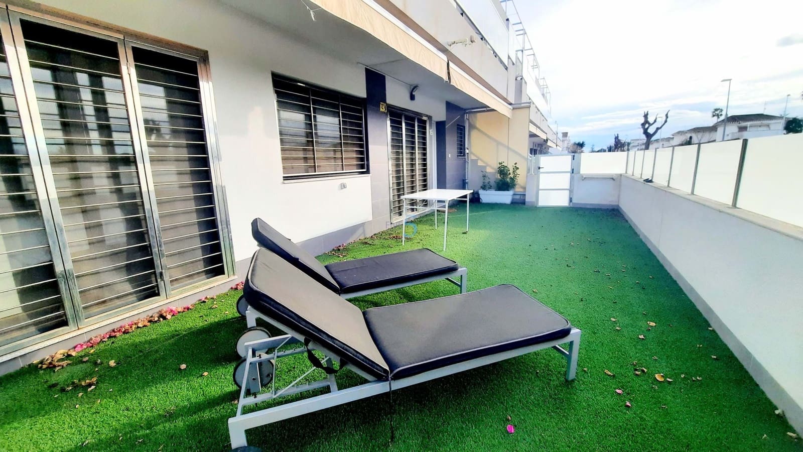 2 sovrum Lägenhet till salu i Torre de la Horadada med pool garage - 230 000 € (Ref: 9525699)