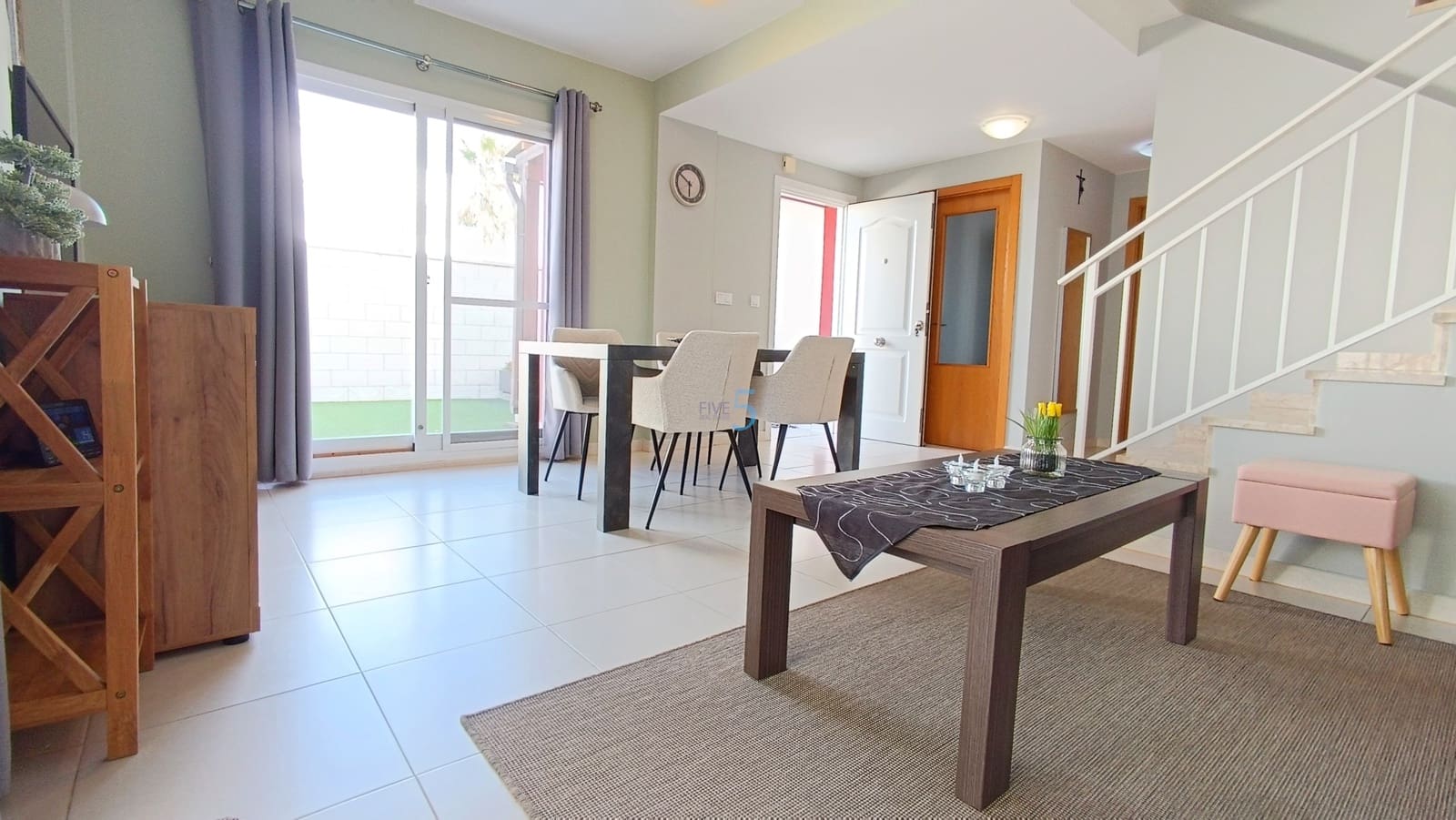 3 chambre Villa/Maison Semi-Mitoyenne à vendre à Ciudad Quesada avec piscine garage - 285 000 € (Ref: 9525926)