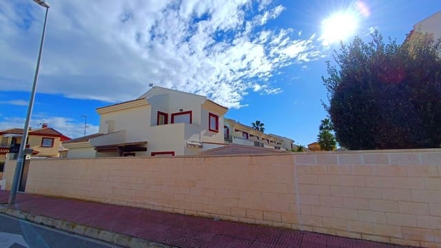 3 chambre Villa/Maison Semi-Mitoyenne à vendre à Ciudad Quesada, Rojales avec piscine garage - 285 000 € (Ref: 9525926)