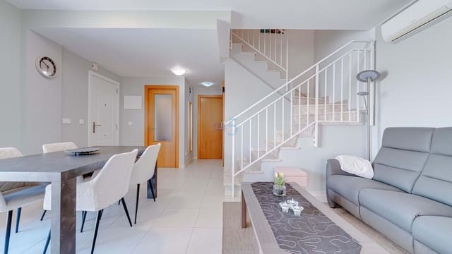 3 sovrum Semi-fristående Villa till salu i Ciudad Quesada, Rojales med pool garage - 285 000 € (Ref: 9525926)