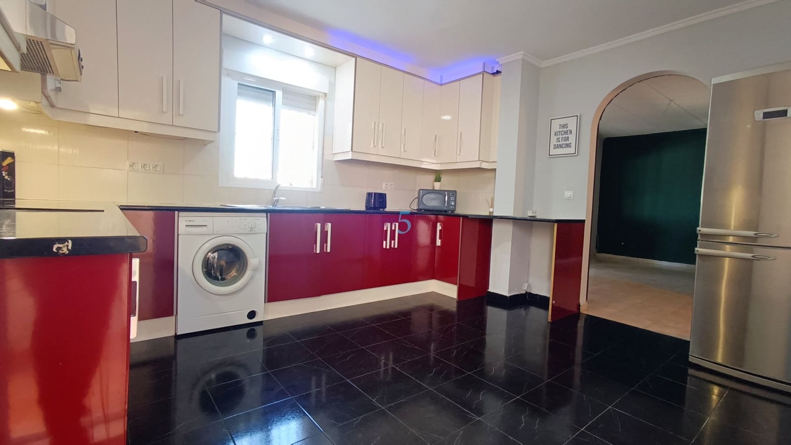 2 sypialnia Willa na sprzedaż w Torrevieja z basenem - 280 000 € (Ref: 9528929)