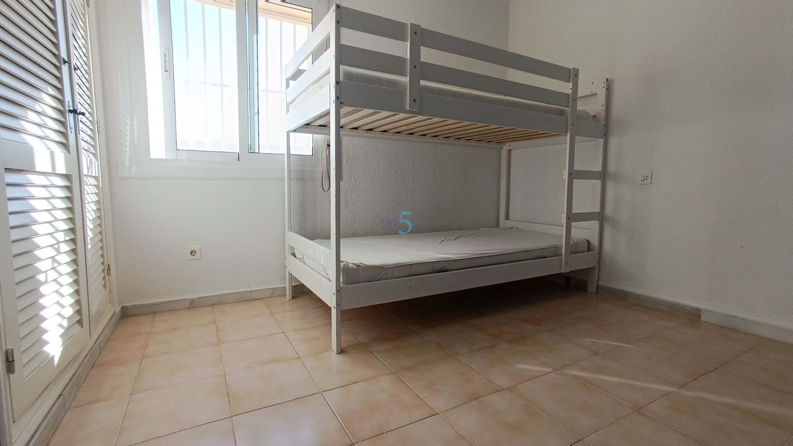 2 sypialnia Willa na sprzedaż w Torrevieja z basenem - 280 000 € (Ref: 9528929)