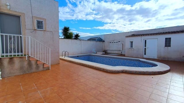 2 sypialnia Willa na sprzedaż w Torrevieja z basenem - 280 000 € (Ref: 9528929)